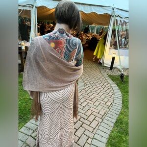 Meet your Posher, Calley